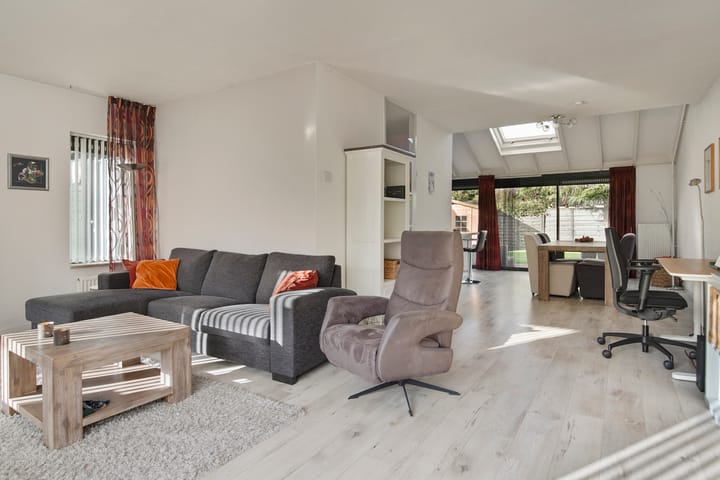 Foto 3 van Raaigras 19