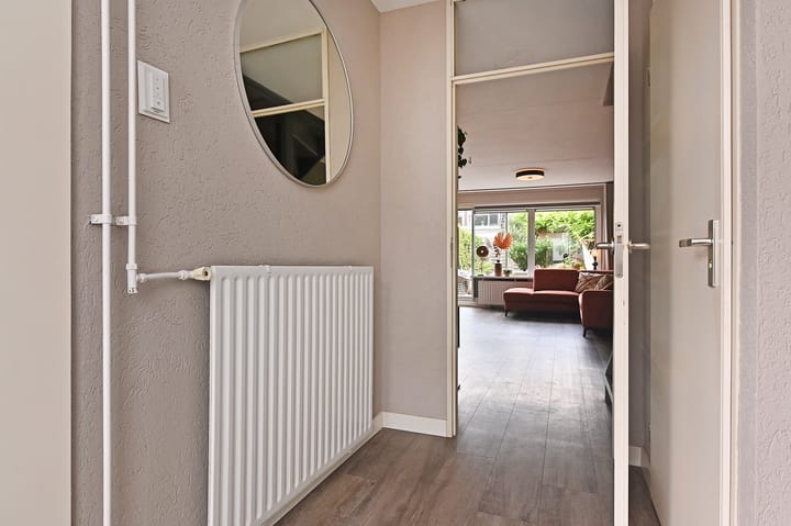 Foto 8 van Anna van Burenstraat 23