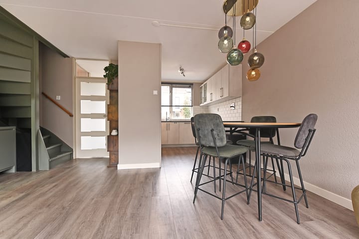 Foto 12 van Anna van Burenstraat 23