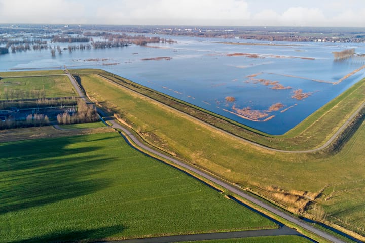 Foto 41 van Wilhelminasluis 3