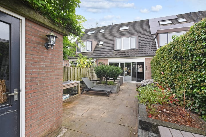 Foto 30 van Anna van Burenstraat 23