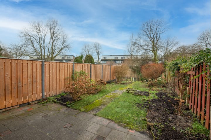 Foto 32 van Patrijzenhof 42