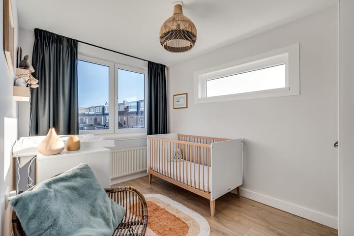 Foto 16 van Dahliastraat 42