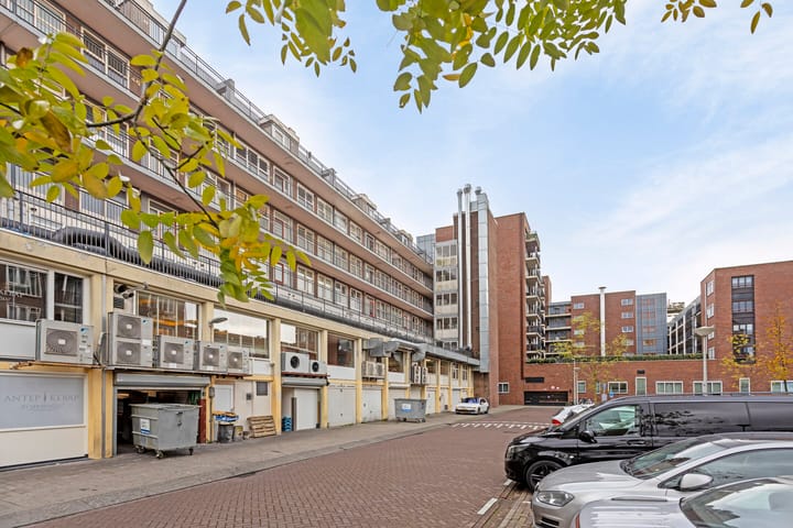 Foto 28 van Cornelis van Vollenhovenstraat 40