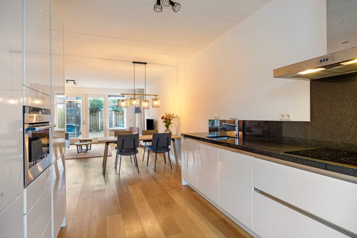 Foto 2 van Valetastraat 77