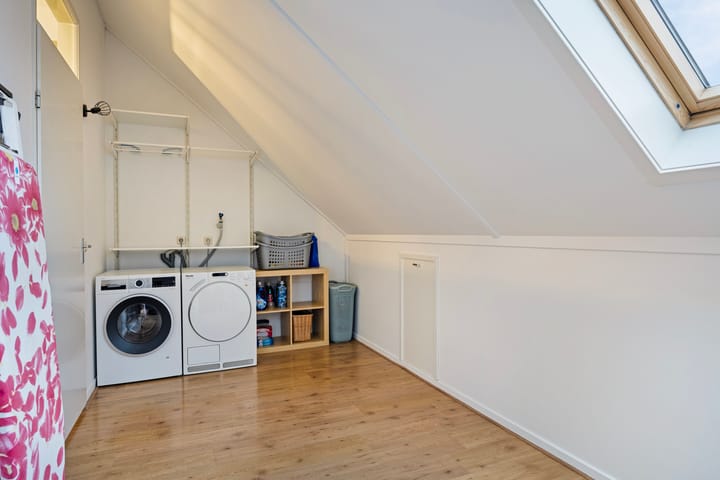 Foto 24 van Valetastraat 77