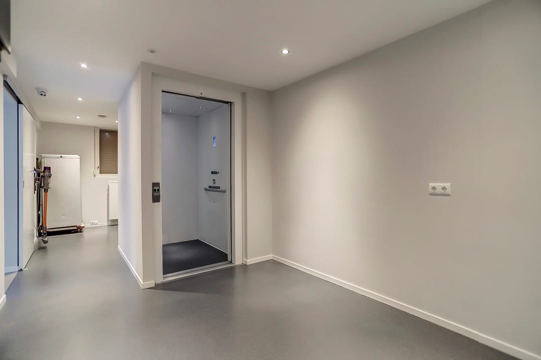 Foto 16 van Paterstraat 84