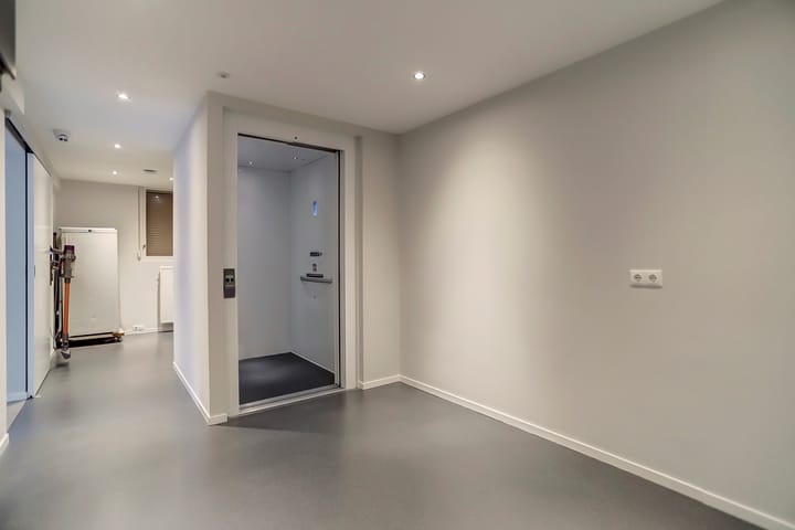 Foto 16 van Paterstraat 84