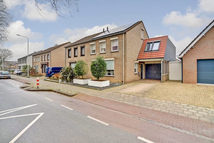 Foto 41 van Paterstraat 84