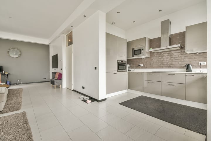 Foto 3 van Martini van Geffenstraat 122