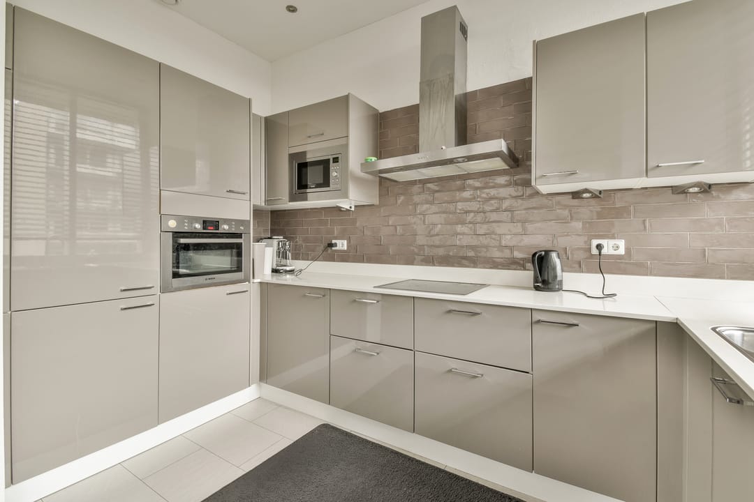 Photo 7 of Martini van Geffenstraat 122