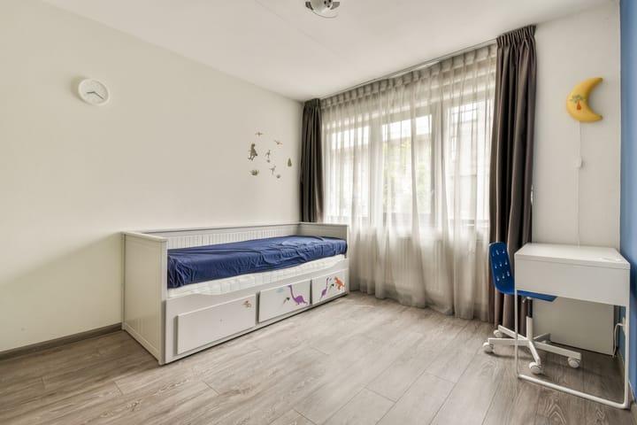 Foto 15 van Martini van Geffenstraat 122