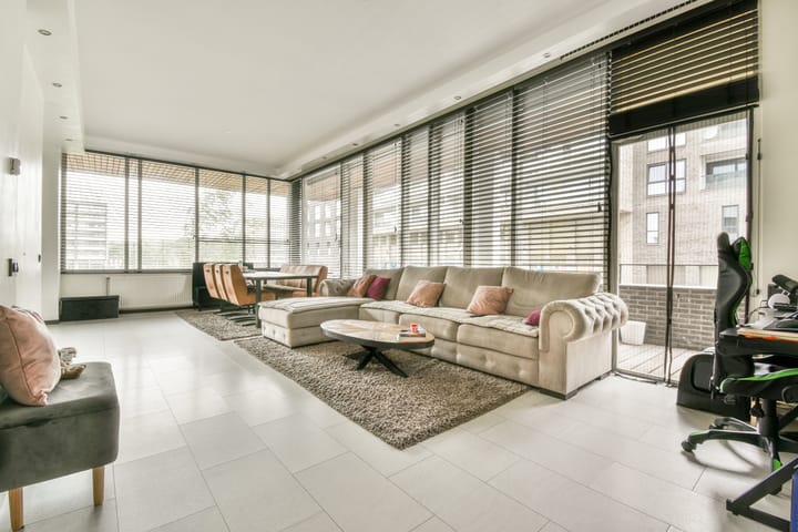 Foto 1 van Martini van Geffenstraat 122