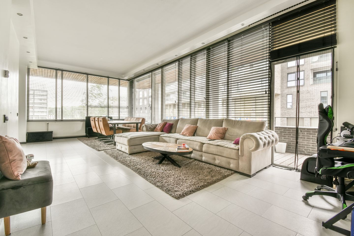 Foto 1 van Martini van Geffenstraat 122