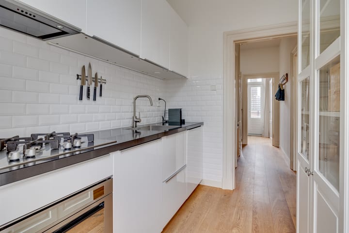 Photo 7 of Leeuwerikstraat 9-BS