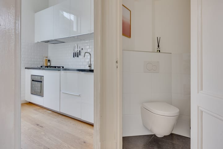 Photo 8 of Leeuwerikstraat 9-BS