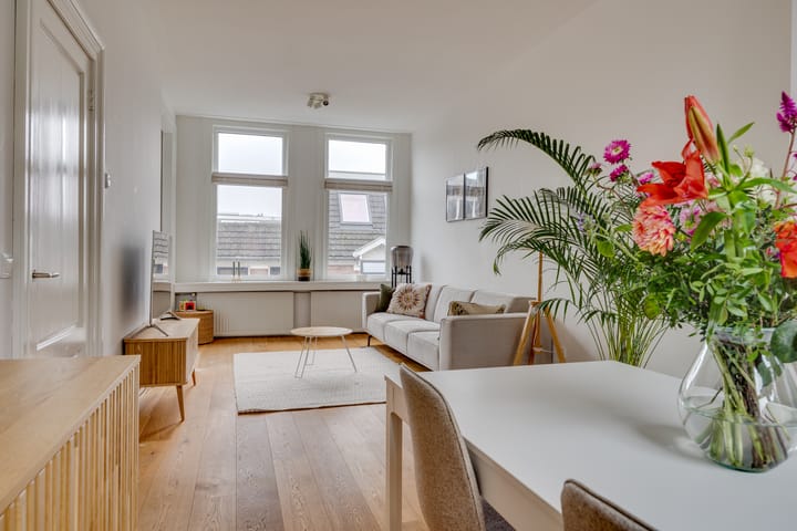 Photo 9 of Leeuwerikstraat 9-BS