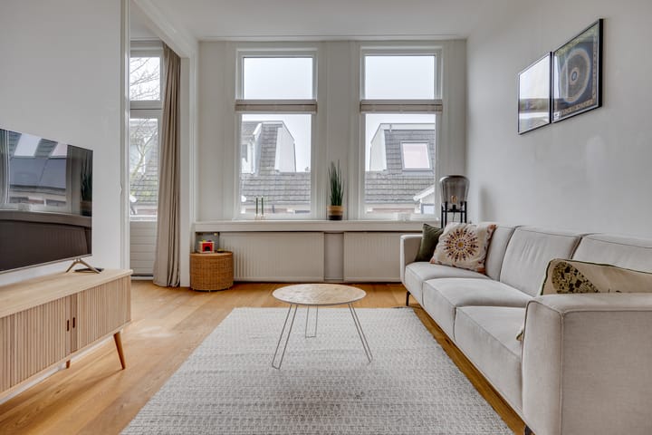 Photo 10 of Leeuwerikstraat 9-BS