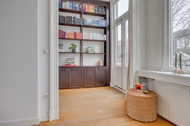 Photo 11 of Leeuwerikstraat 9-BS