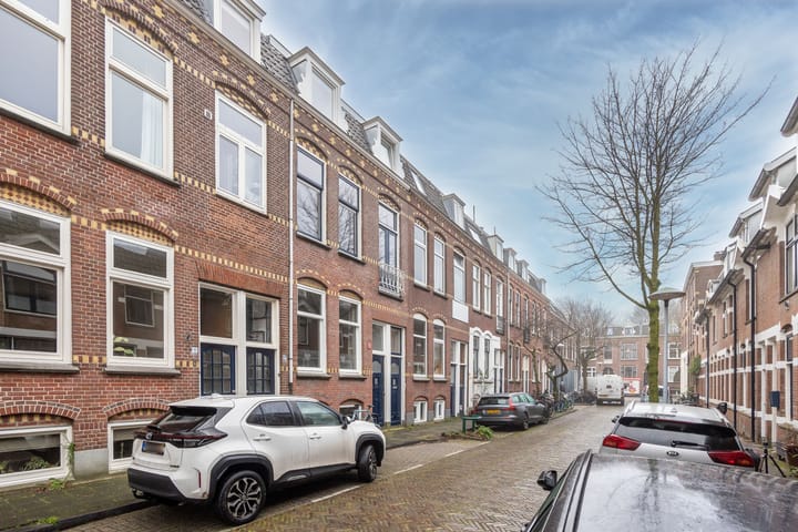Photo 27 of Leeuwerikstraat 9-BS