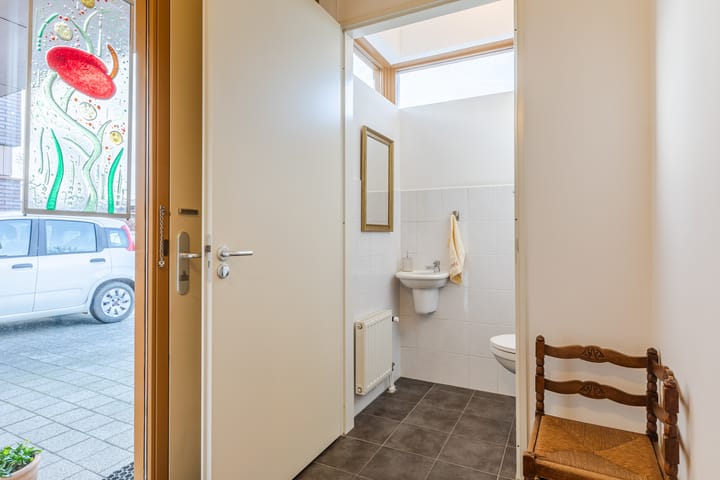 Foto 6 van Begoniastraat 8