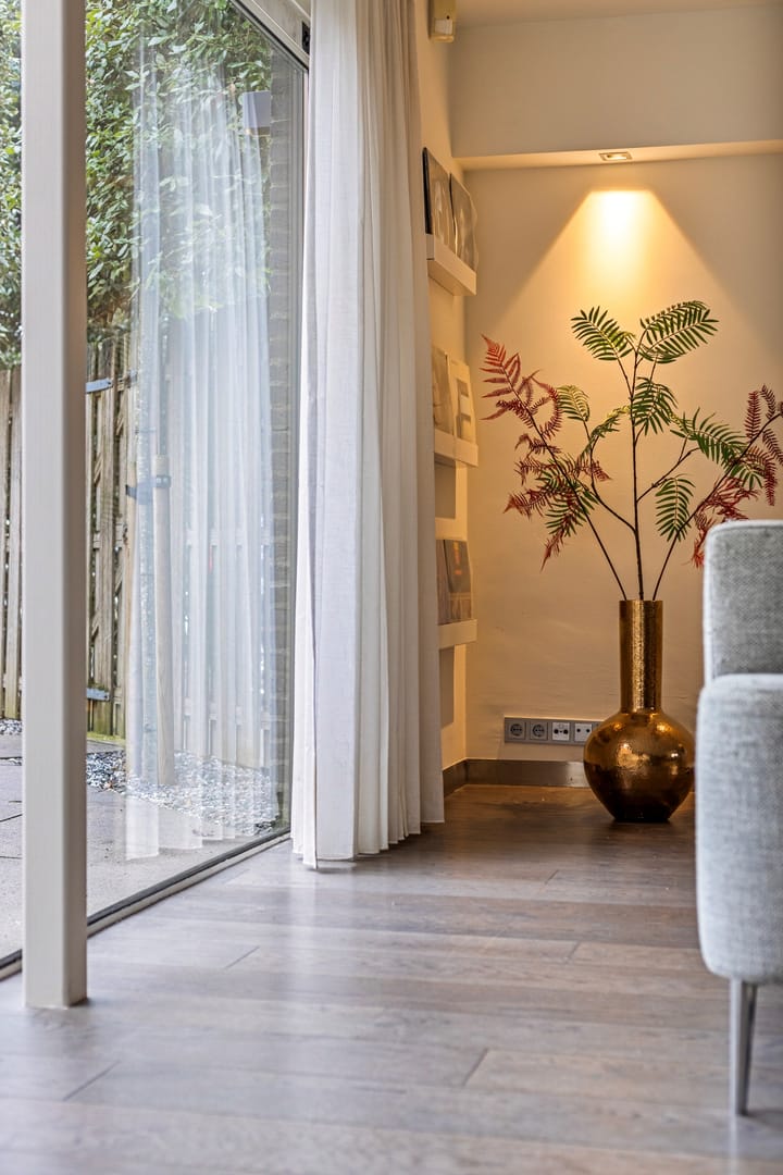 Foto 13 van Satijnzwam 15