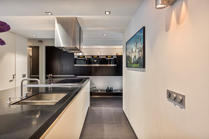 Foto 17 van Satijnzwam 15