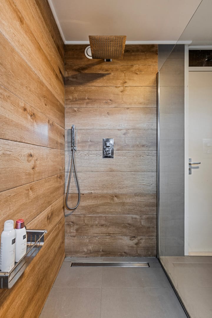 Foto 34 van Satijnzwam 15