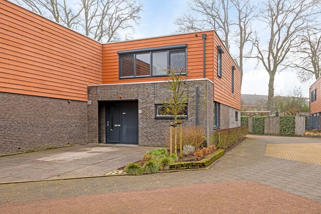 Foto 1 van Satijnzwam 15