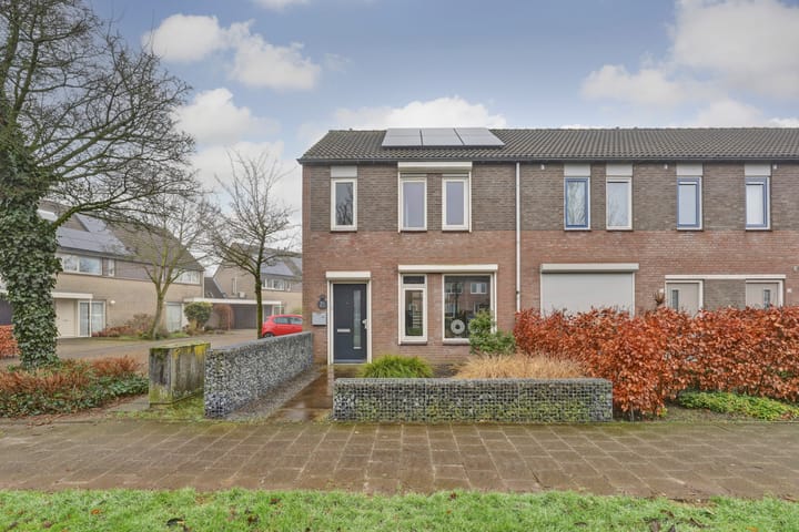 Foto 1 van van Heinsbergstraat 82