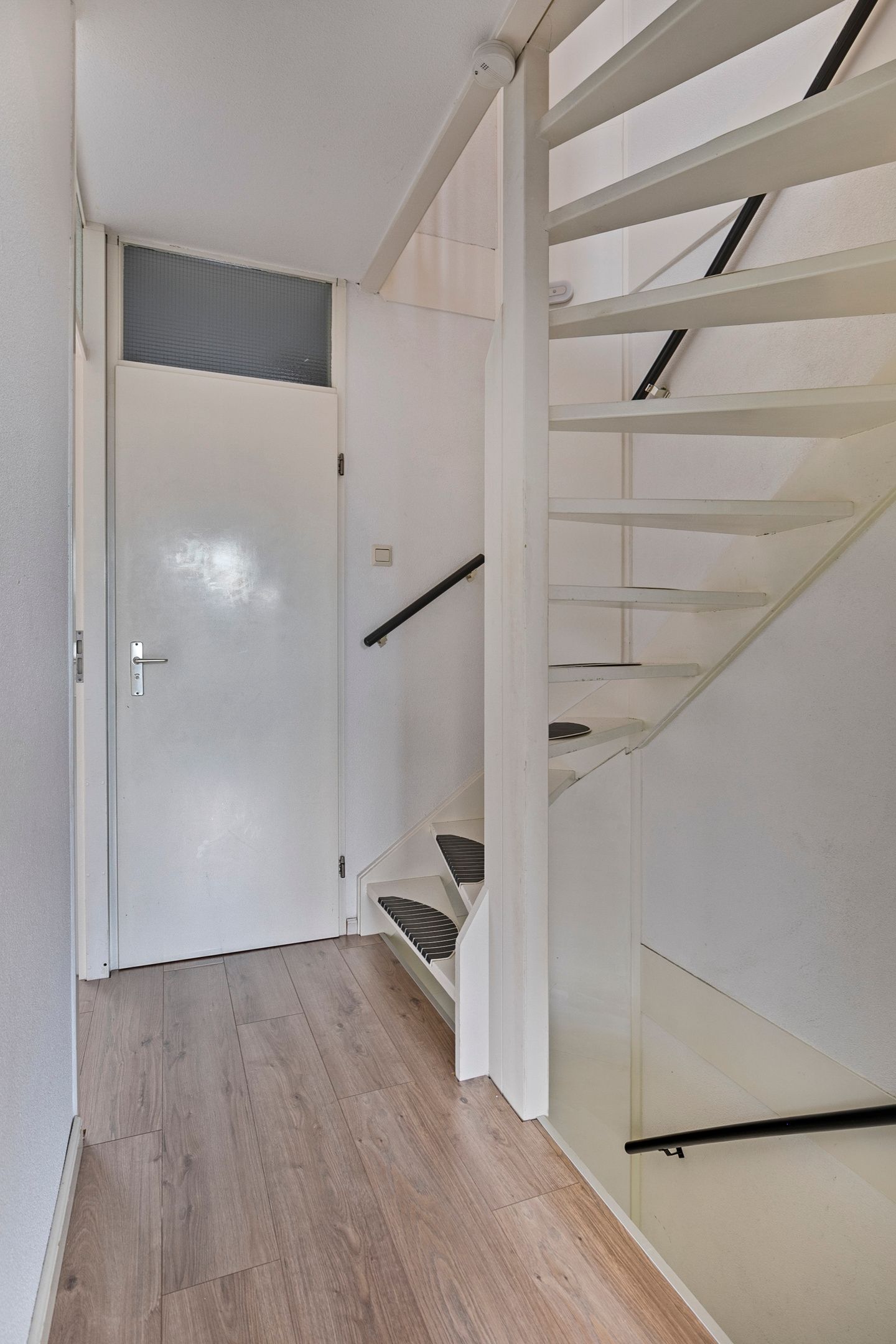 Foto 10 van Wilhelmina van Pruisenlaan 132