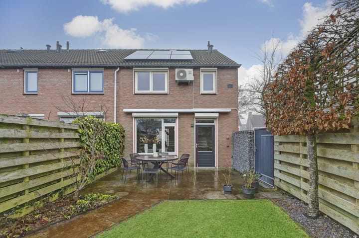 Foto 41 van van Heinsbergstraat 82