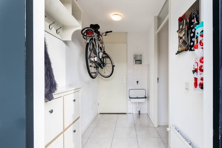 Foto 8 van Oosterschelde 123