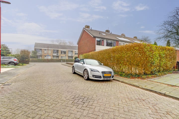 Foto 11 van Bendienlaan 2