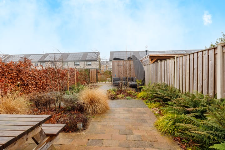 Photo 24 of Bert Haanstrapark 18