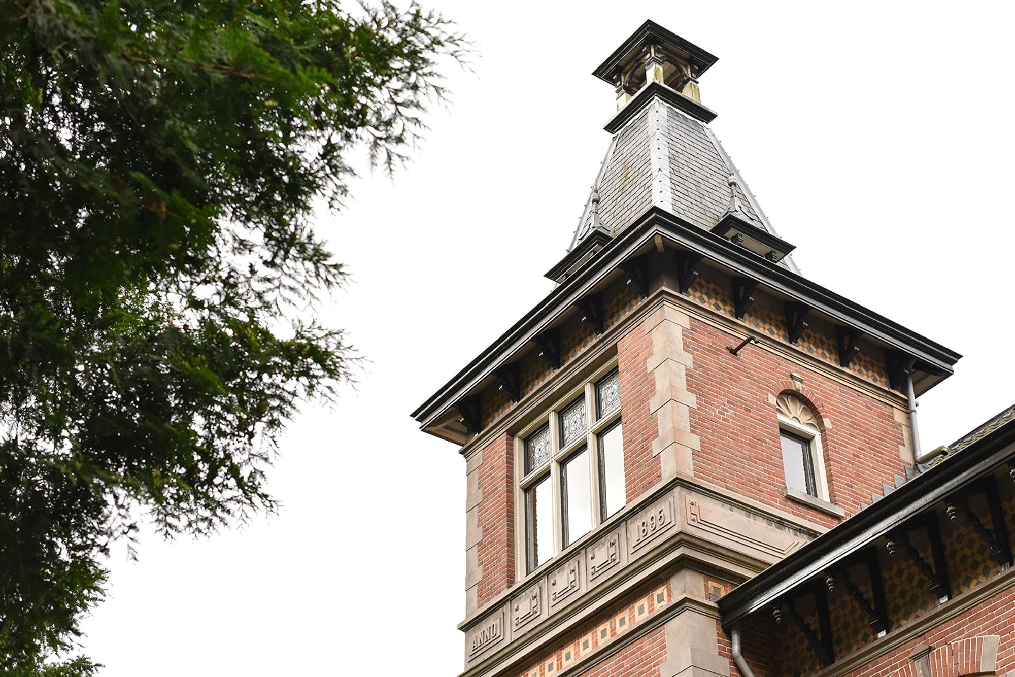 Photo 21 of Julianalaan 8