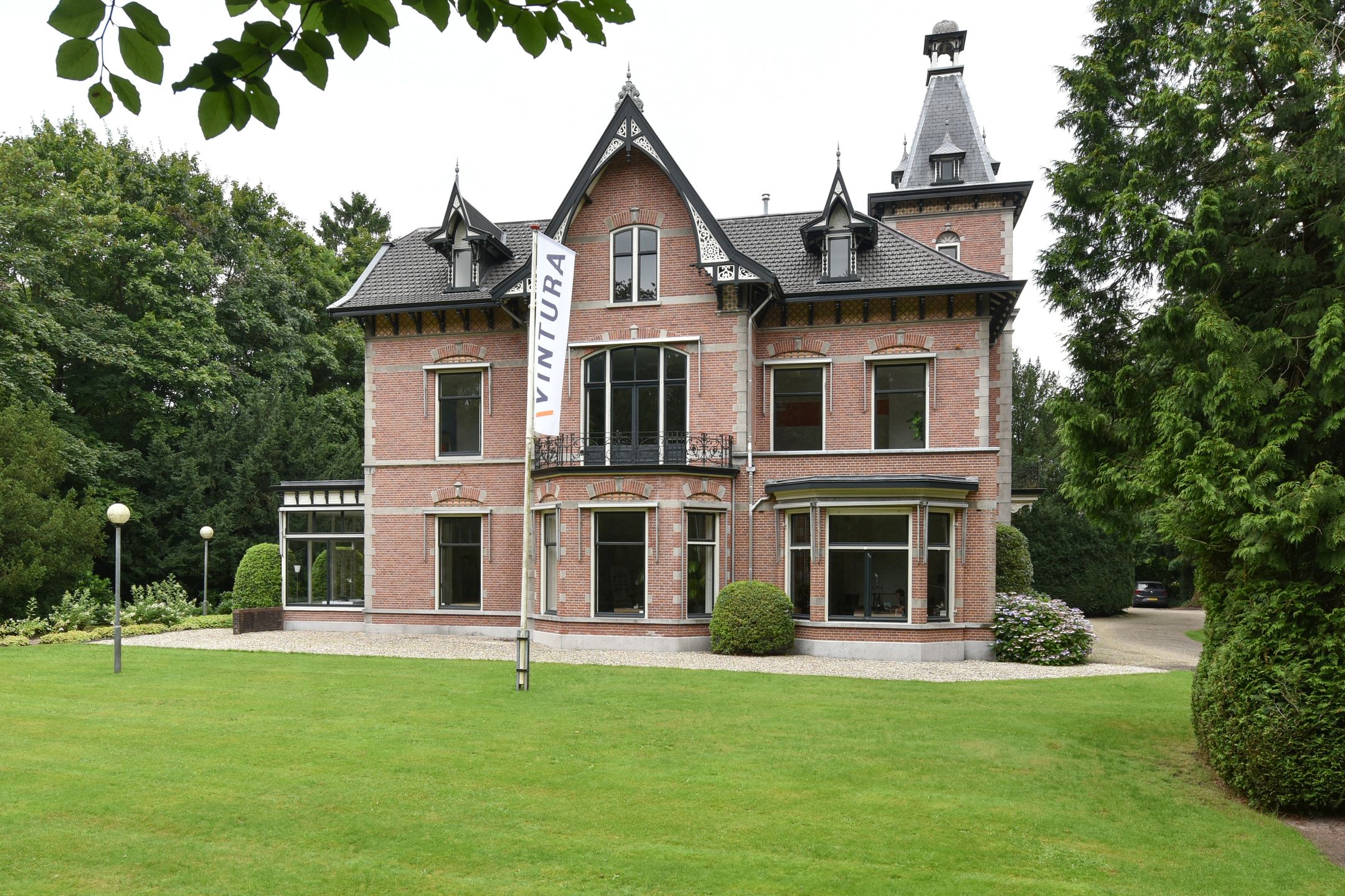 Photo 30 of Julianalaan 8