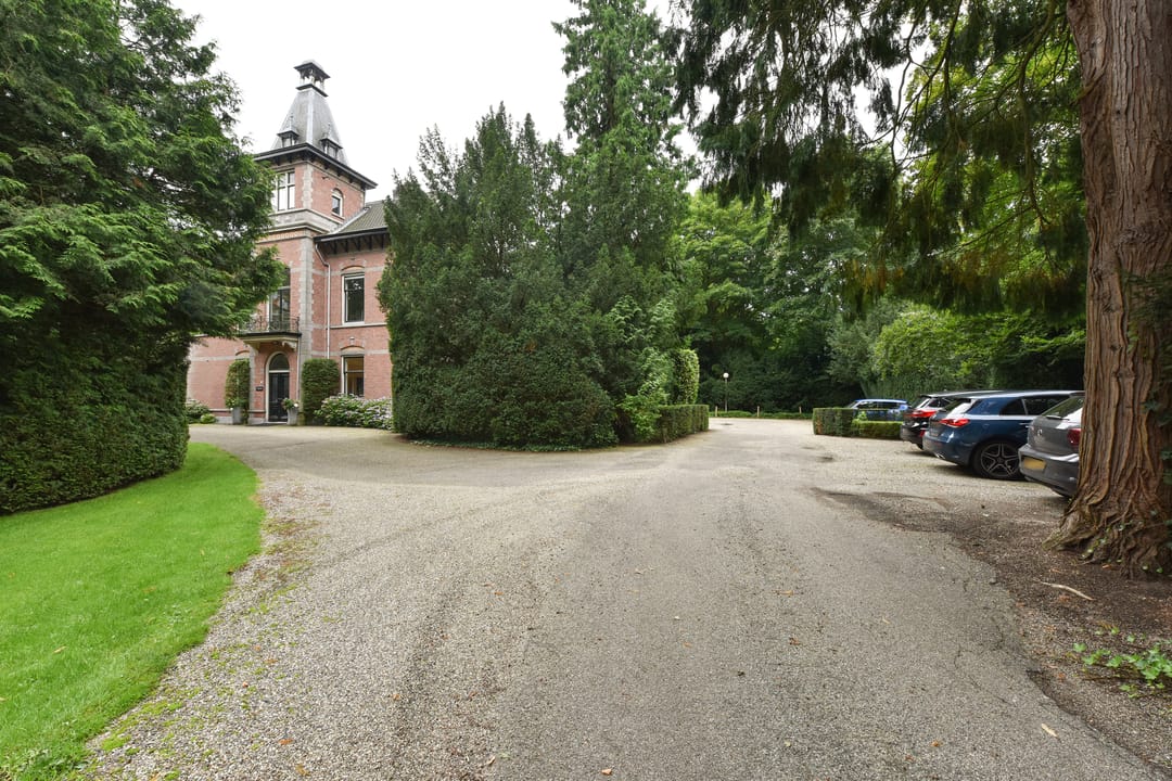 Photo 31 of Julianalaan 8