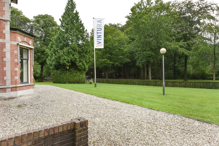 Foto 35 van Julianalaan 8