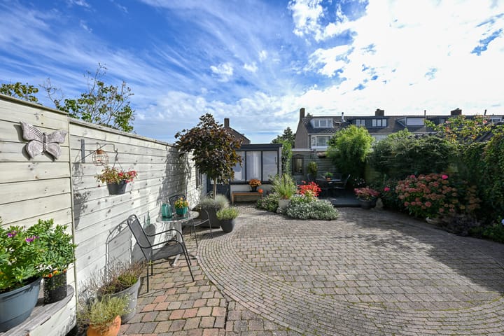 Foto 28 van Joost van den Vondellaan 11