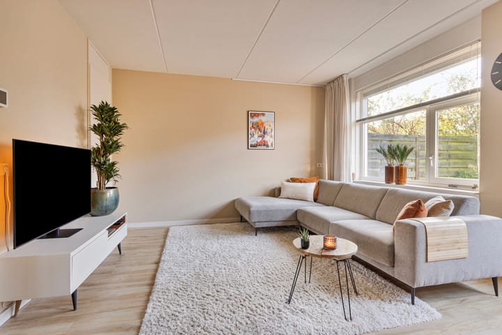 Foto 2 van van Goghstraat 5