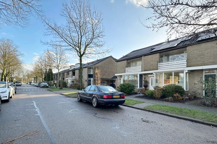 Photo 38 of John F. Kennedylaan 99