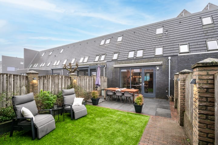 Foto 21 van Roggehof 8