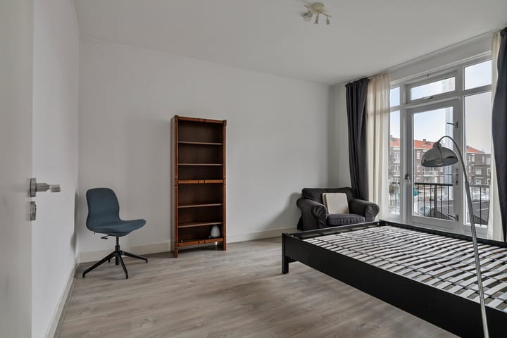 Photo 11 of Willem Ruyslaan 28-C