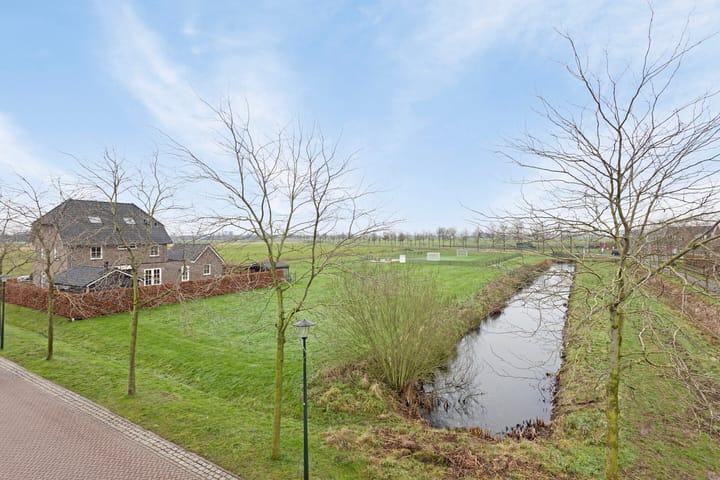 Foto 42 van Wethouder Smitsstraat 4