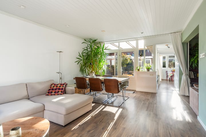 Foto 11 van Zwartewaalsestraat 69