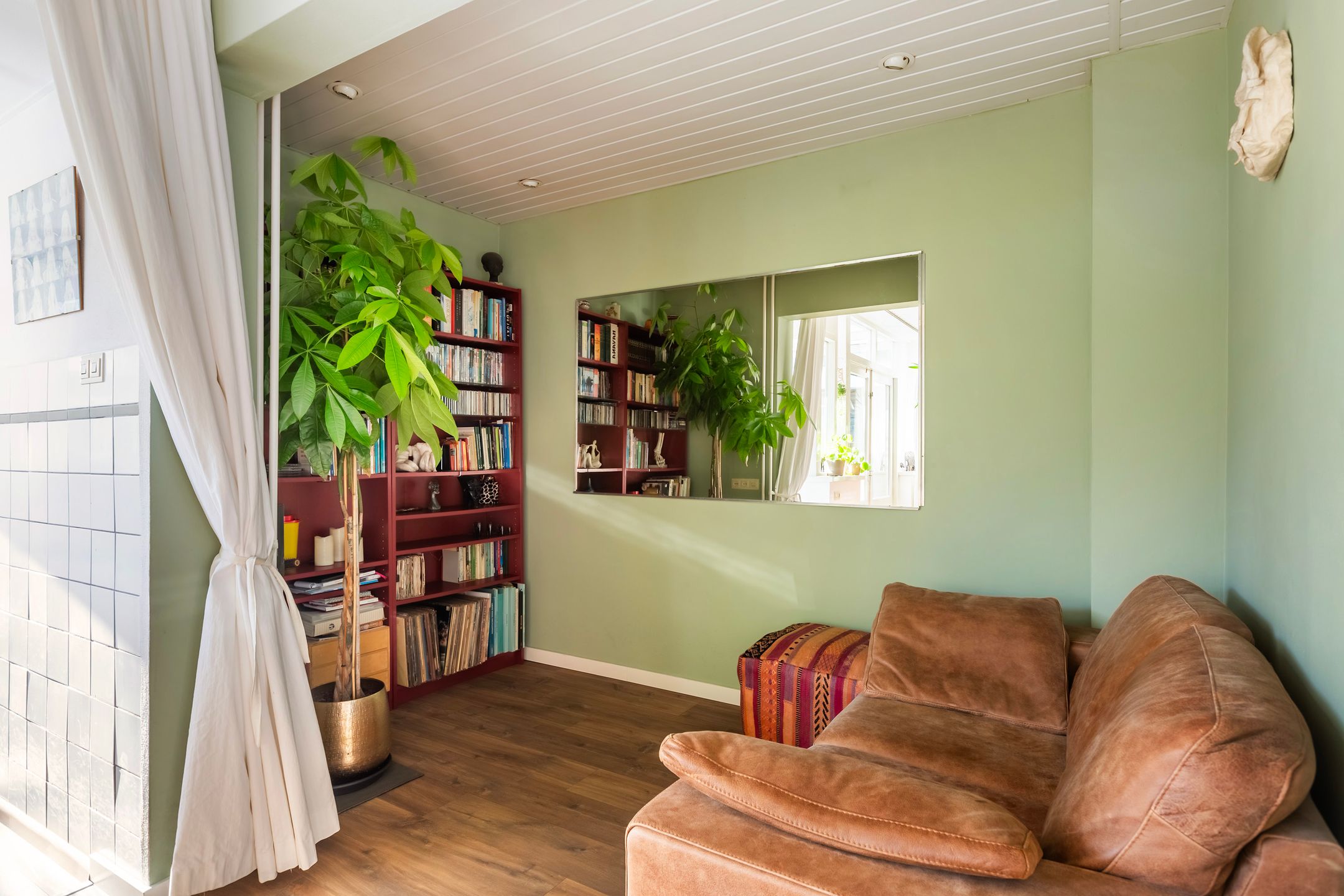 Foto 12 van Zwartewaalsestraat 69