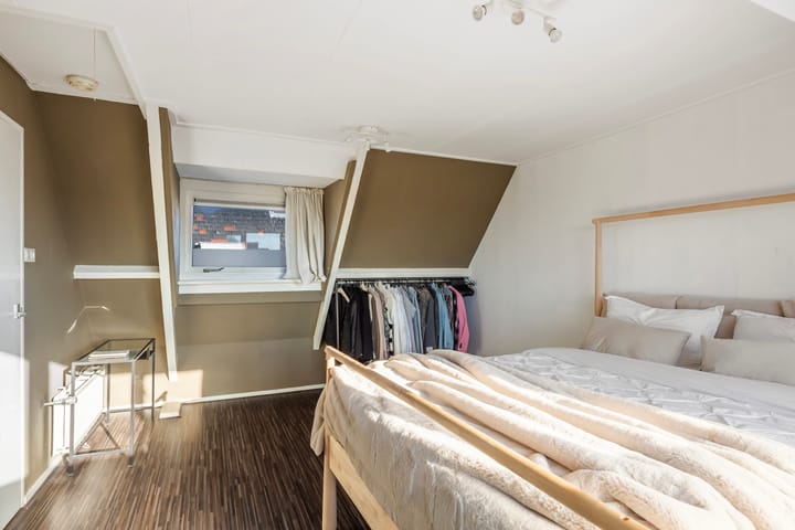 Foto 32 van Zwartewaalsestraat 69