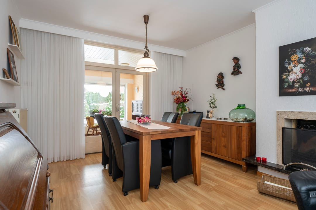 Foto 11 van Beneluxlaan 4