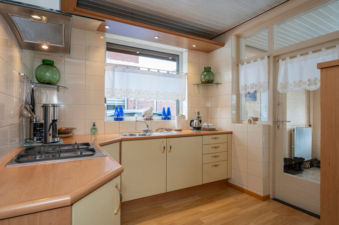 Foto 13 van Beneluxlaan 4